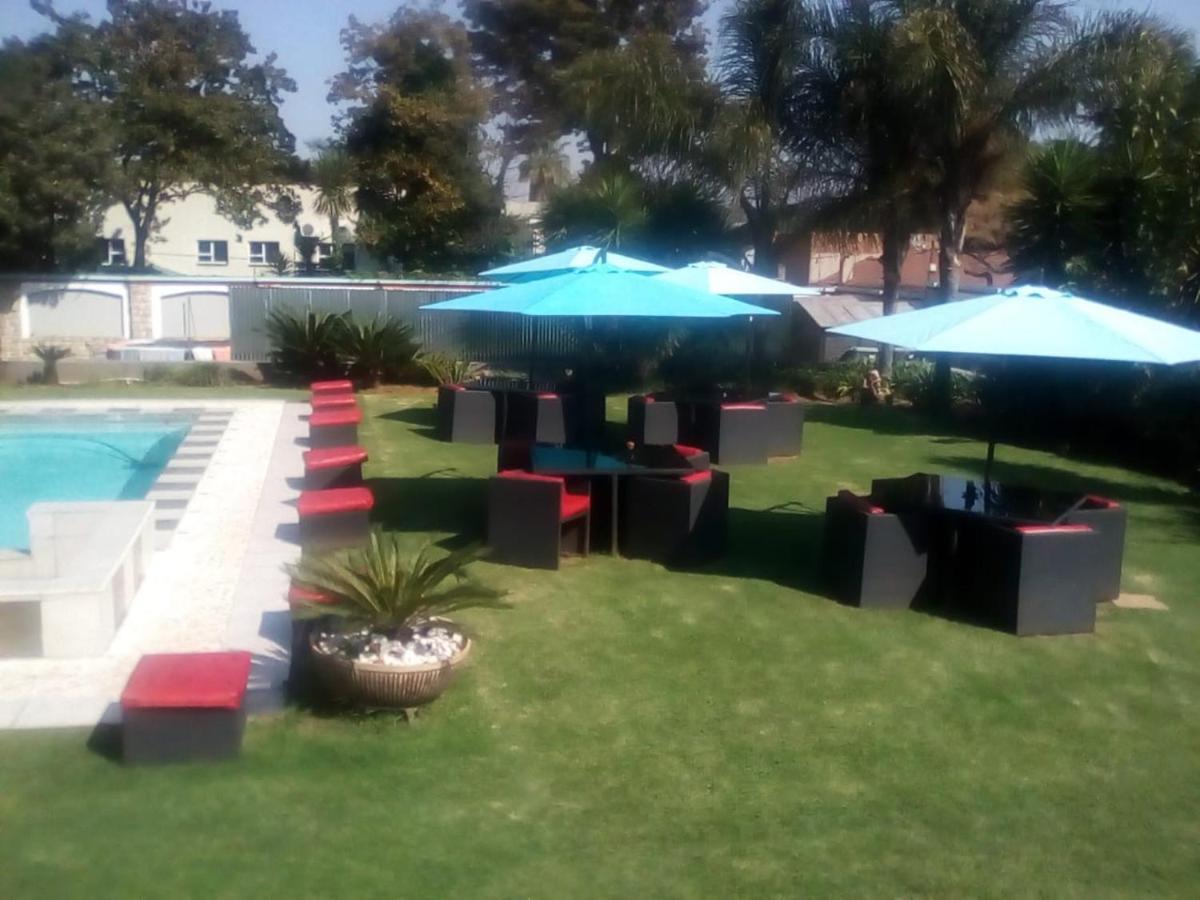 Africa Paradise - Or Tambo Airport Boutique Hotel Benoni Εξωτερικό φωτογραφία
