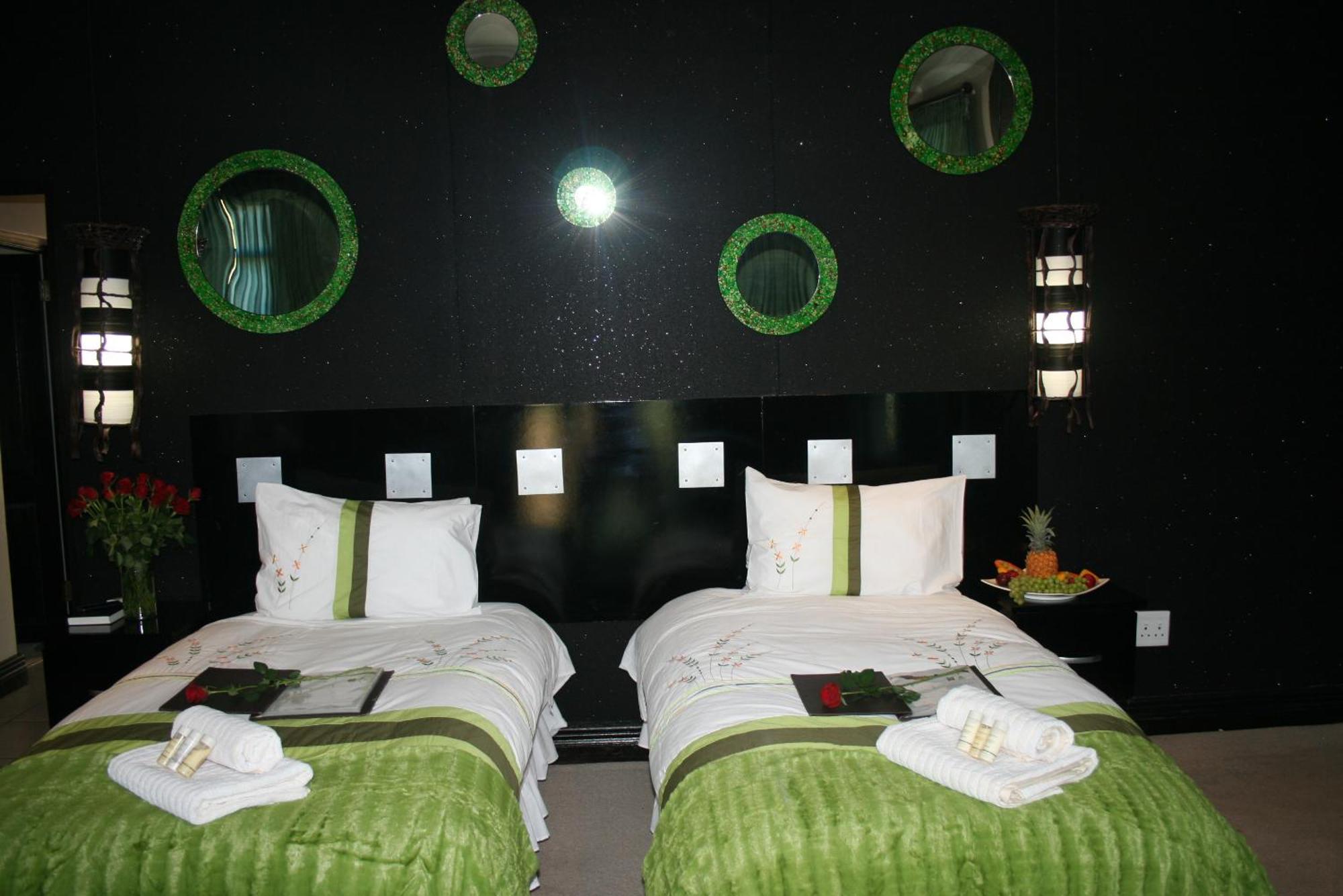 Africa Paradise - Or Tambo Airport Boutique Hotel Benoni Εξωτερικό φωτογραφία