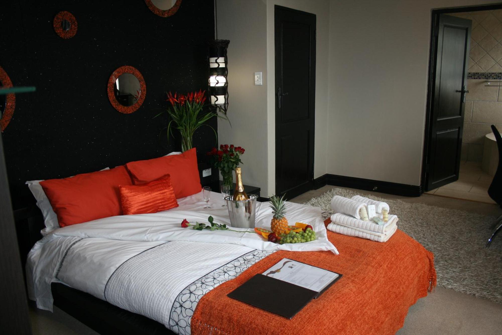 Africa Paradise - Or Tambo Airport Boutique Hotel Benoni Εξωτερικό φωτογραφία