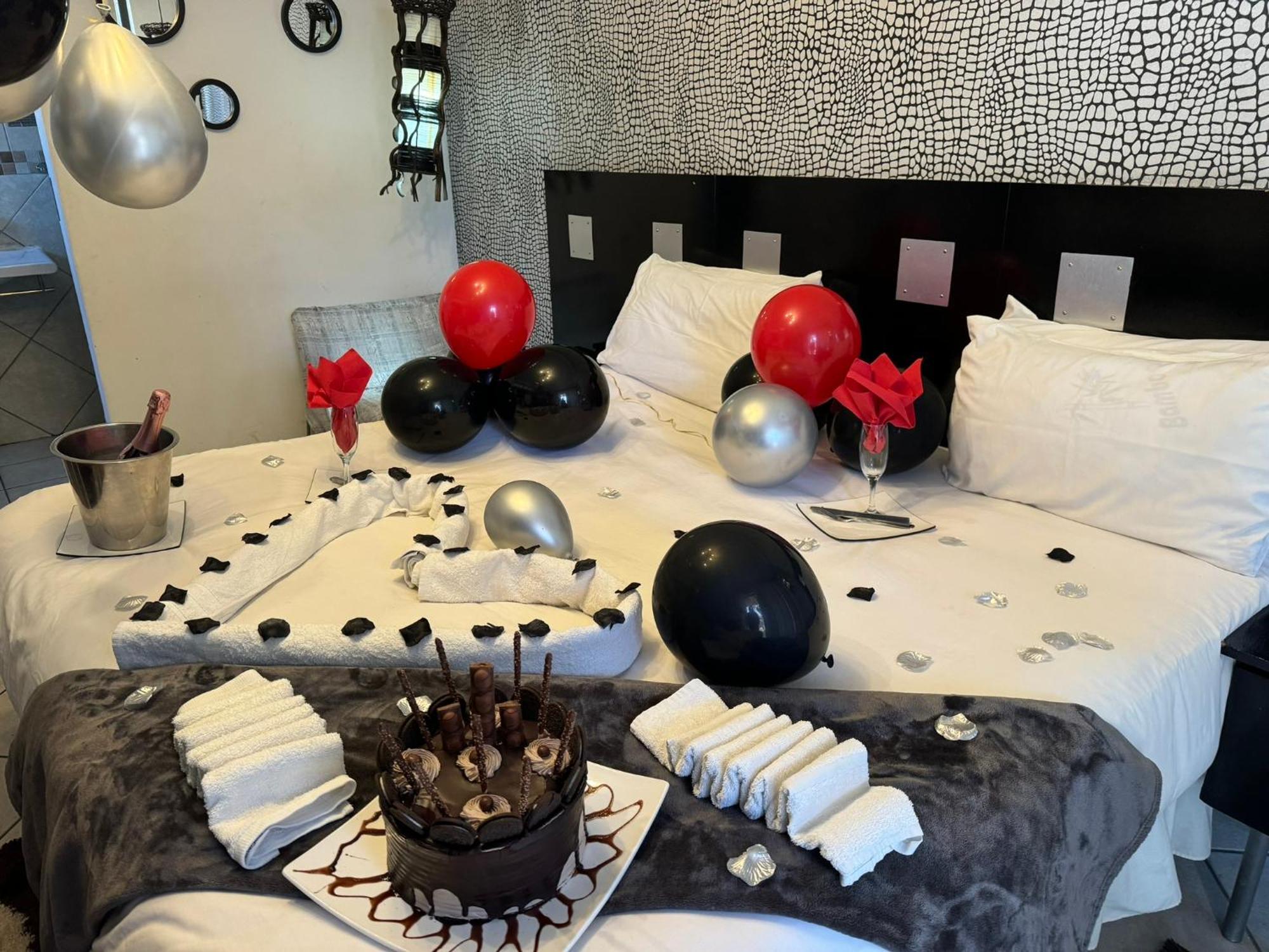 Africa Paradise - Or Tambo Airport Boutique Hotel Benoni Εξωτερικό φωτογραφία