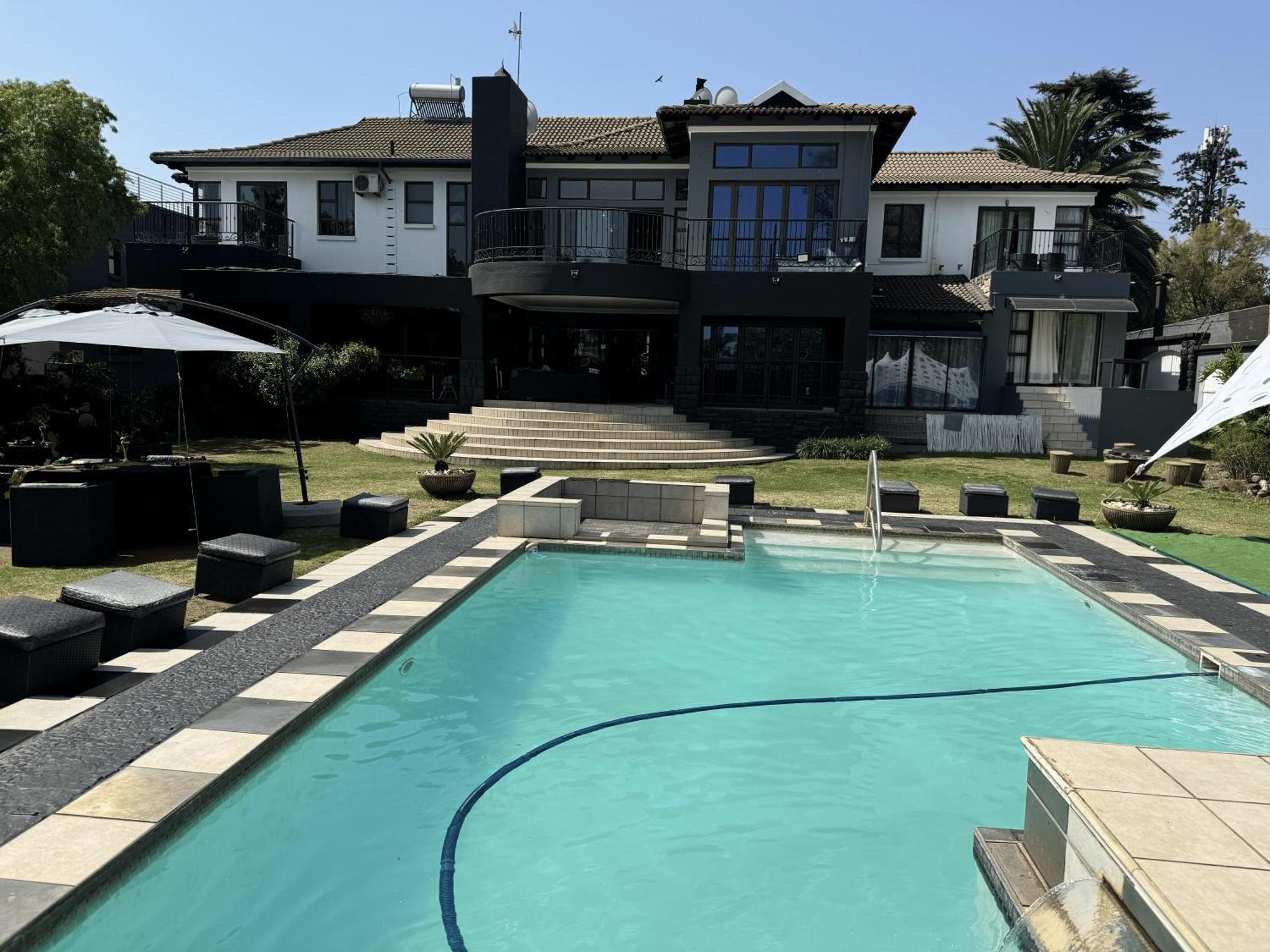 Africa Paradise - Or Tambo Airport Boutique Hotel Benoni Εξωτερικό φωτογραφία